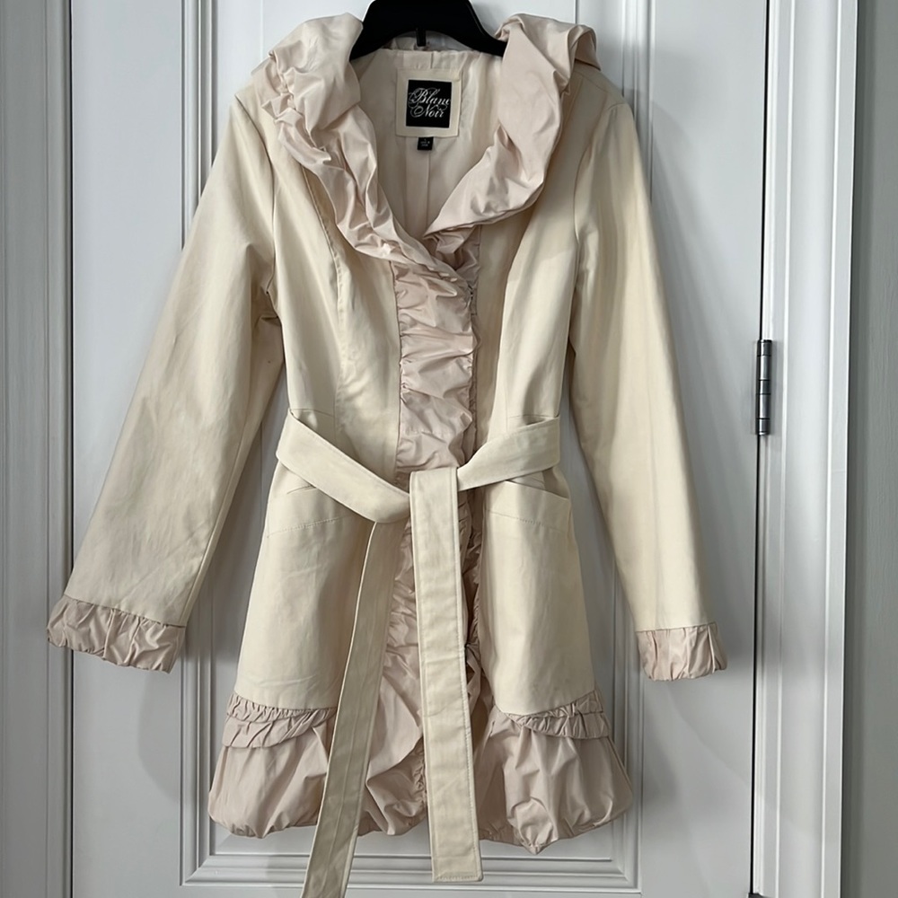 Blanc Noir Cream Rain Coat